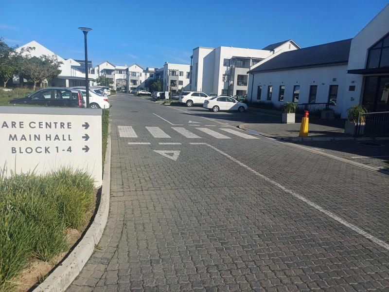 1 Bedroom Property for Sale in Buhrein Western Cape